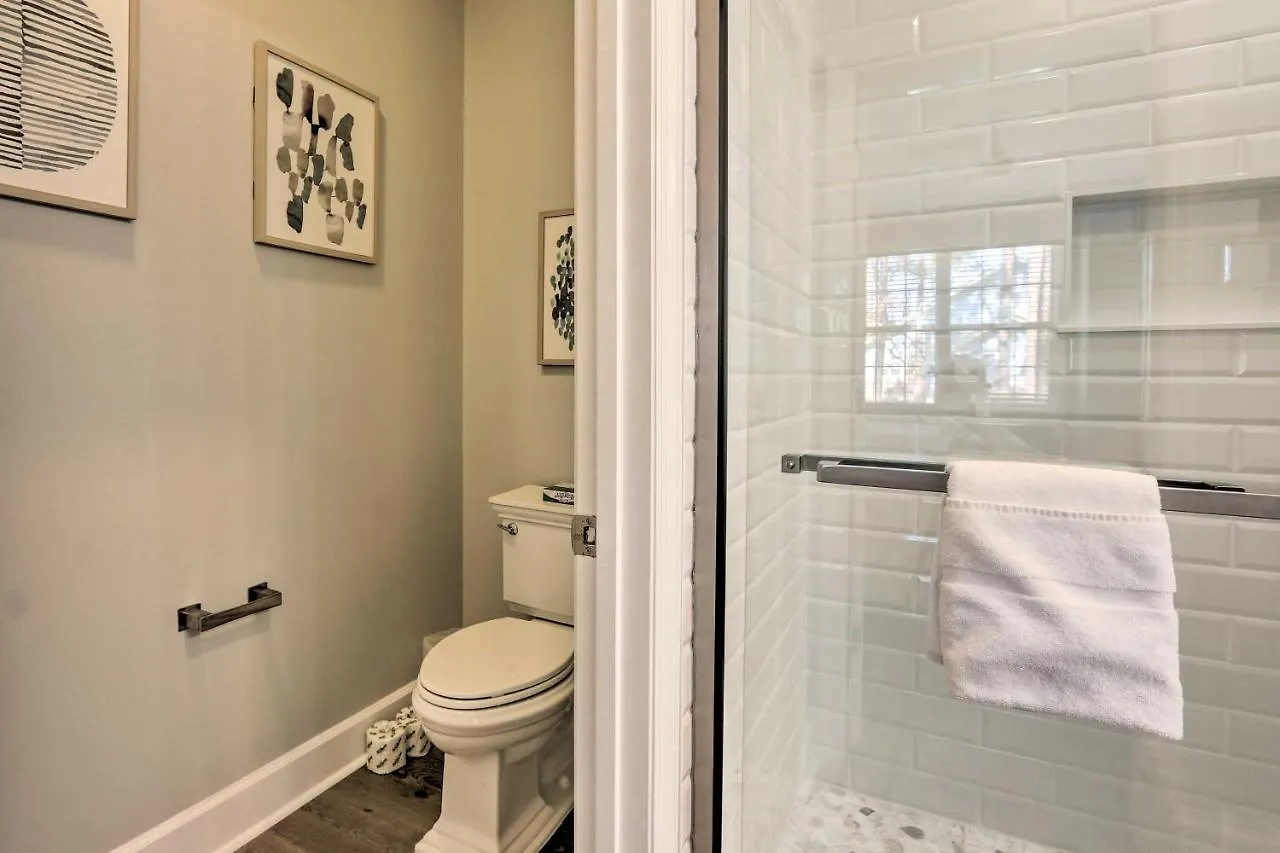 Holiday home Coastal Hilton Head Beach Retreat With Pool Access! Hilton Head Island
